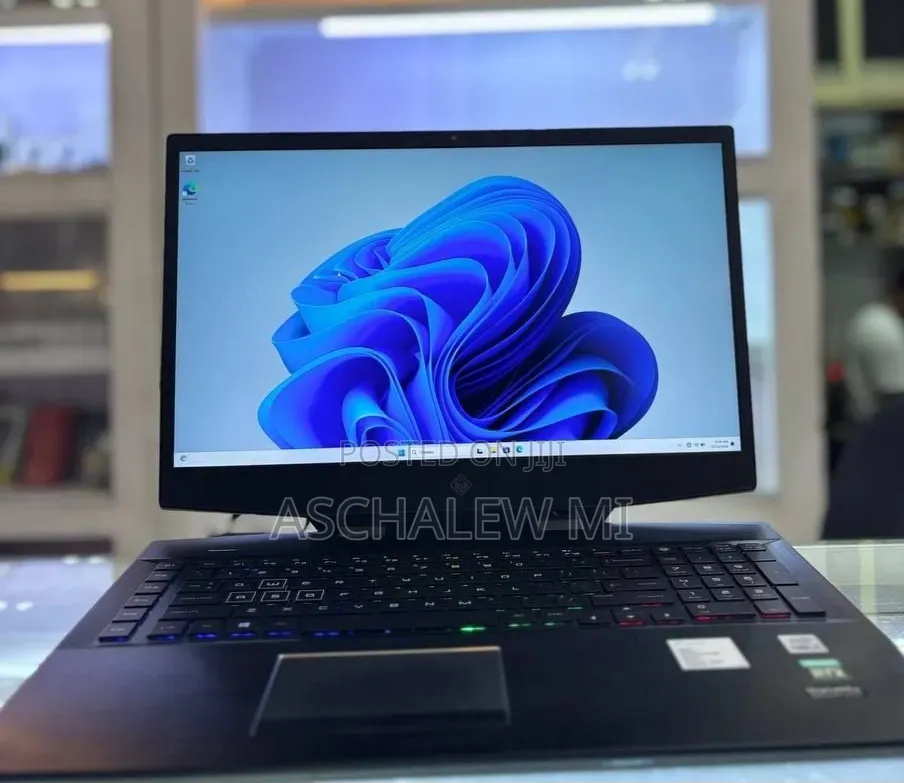 New Laptop HP Omen 17 16GB Intel Core i7 SSD 512GB