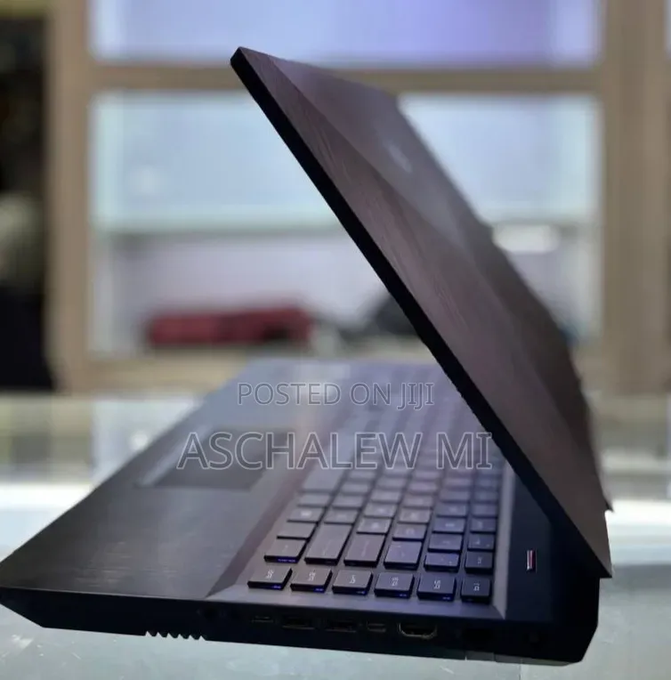 New Laptop HP Omen 17 16GB Intel Core i7 SSD 512GB