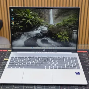 New Laptop HP OmniBook 5 16" 16GB Intel Core Ultra 7 SSD 1T