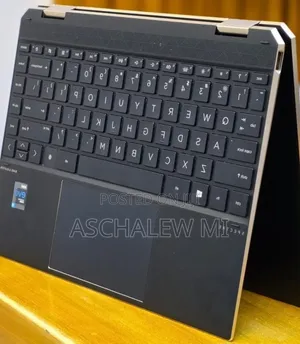 New Laptop HP Spectre X360 16GB Intel Core i7 SSD 512GB
