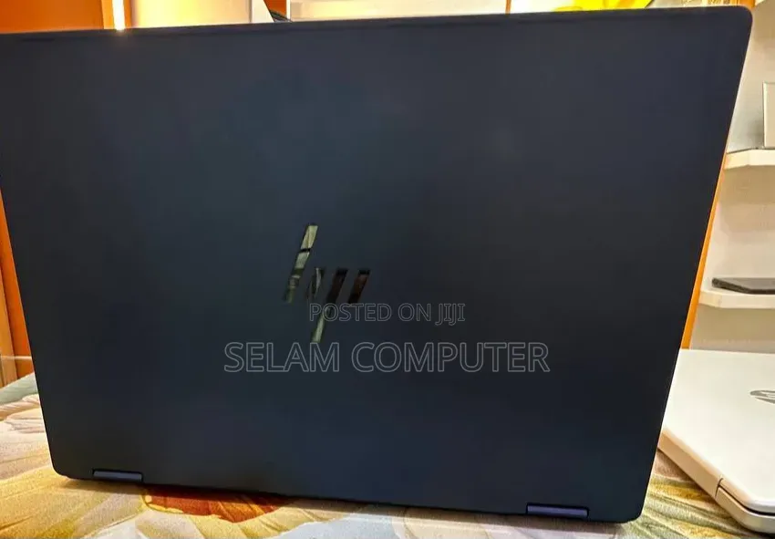 New Laptop HP OmniBook X Flip 14" 16GB Intel Core Ultra 7 SSD 1T