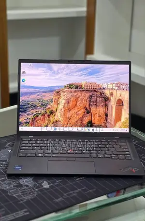 New Laptop Lenovo ThinkPad X1 Carbon 16GB Intel Core i7 SSD 512GB