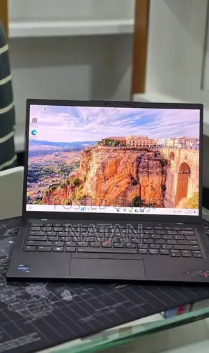 New Laptop Lenovo ThinkPad X1 Carbon 16GB Intel Core i7 SSD 512GB