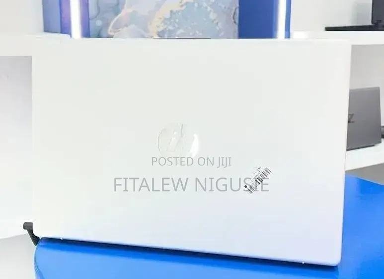 New Laptop HP Stream Notebook 16GB Intel Core i5 SSD 1T