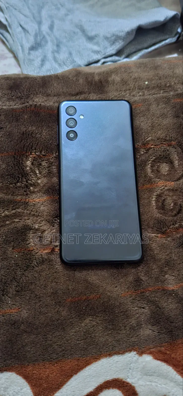 New Samsung Galaxy M13 64 GB