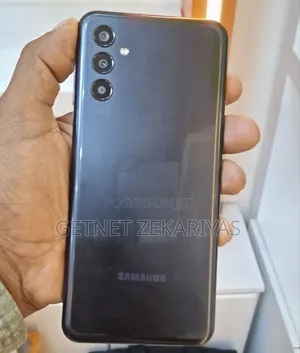 New Samsung Galaxy M13 64 GB