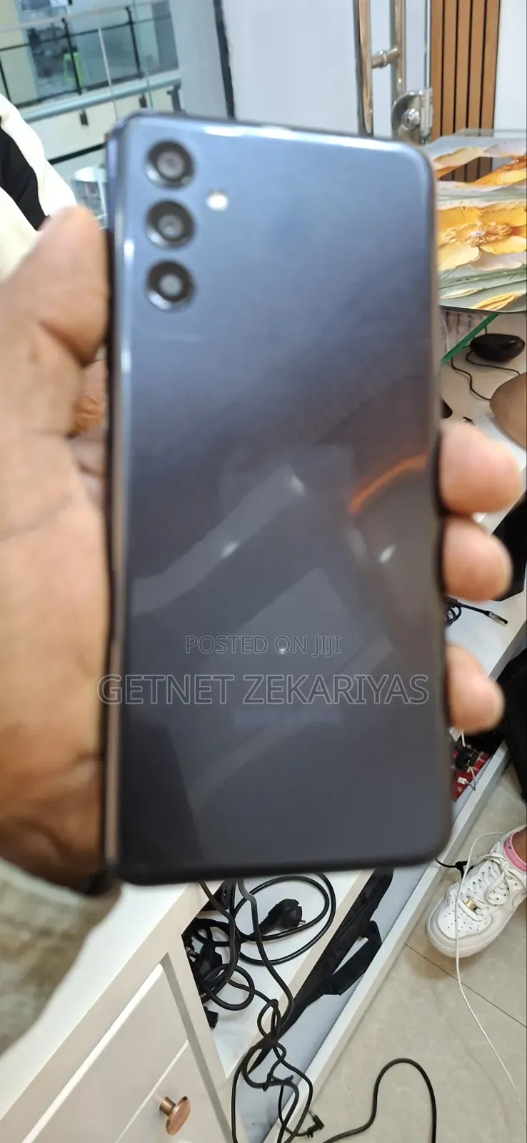 New Samsung Galaxy M13 64 GB