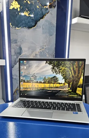 New Laptop HP EliteBook 840 G8 16GB Intel Core i5 SSD 512GB