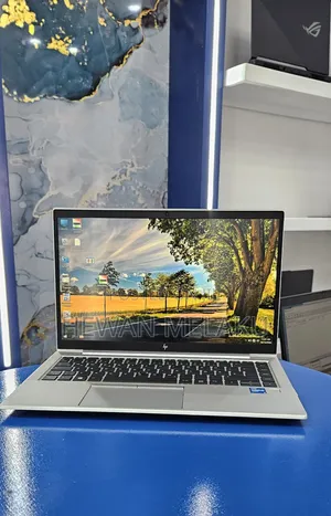 New Laptop HP EliteBook 840 G8 16GB Intel Core i5 SSD 512GB