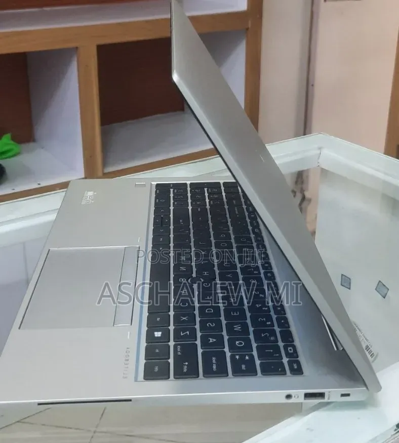 New Laptop HP EliteBook 850 G8 16GB Intel Core i7 SSD 512GB
