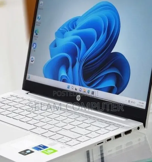 New Laptop HP Pavilion 14 16GB Intel Core i5 SSD 1T