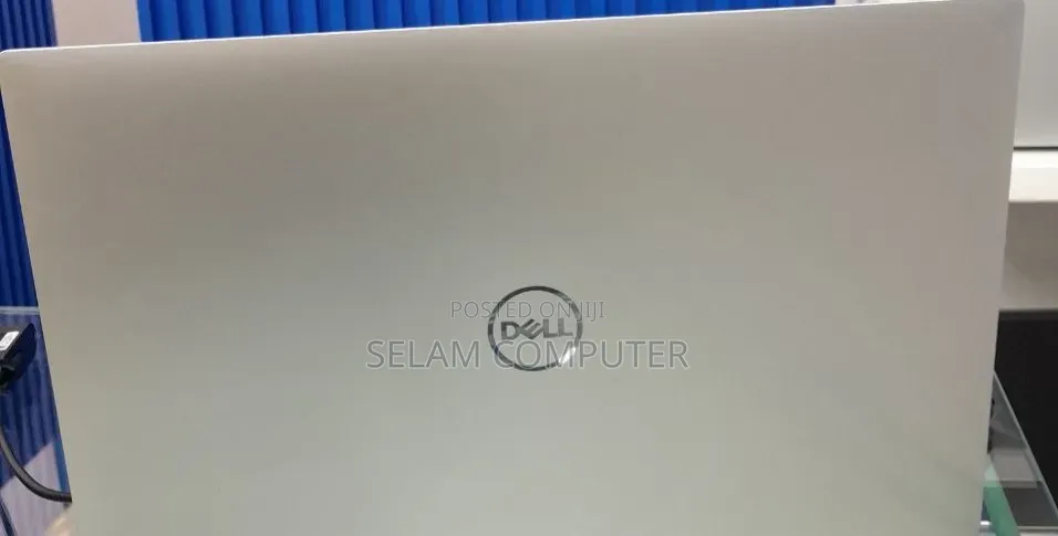 New Laptop Dell Precision 5540 16GB Intel Core i7 SSD 512GB