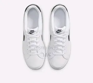 Nike Court Royale White/Black የሞዴል ቁጥር ነጭና ጥቁር ኢንዶኔዥያ