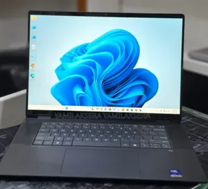 New Laptop HP OmniBook Ultra Flip 16" 16GB Intel Core Ultra 7 SSD 1T