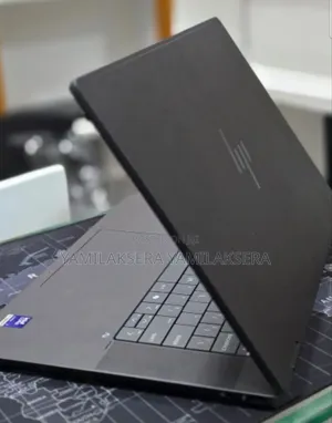 New Laptop HP OmniBook Ultra Flip 16" 16GB Intel Core Ultra 7 SSD 1T