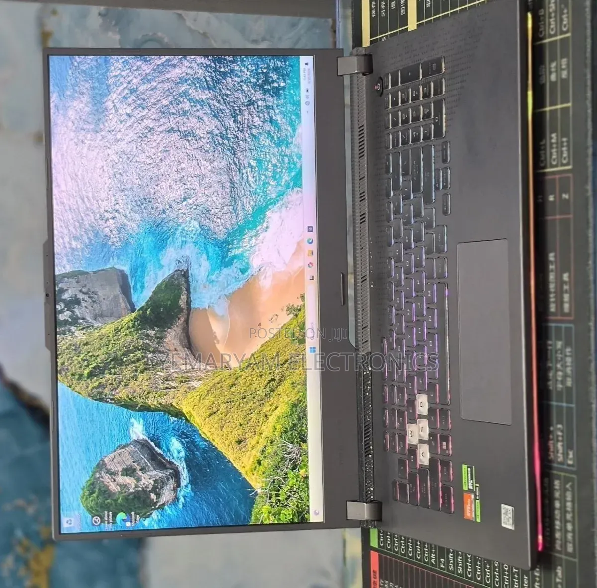 New Laptop Asus ROG Strix G17 16GB AMD Ryzen 9 SSD 1T