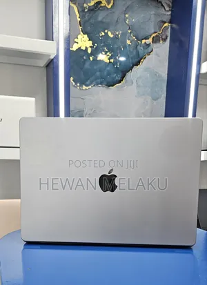 New Laptop Apple MacBook Pro 2021 M1 32GB Apple M1 Pro SSD 512GB