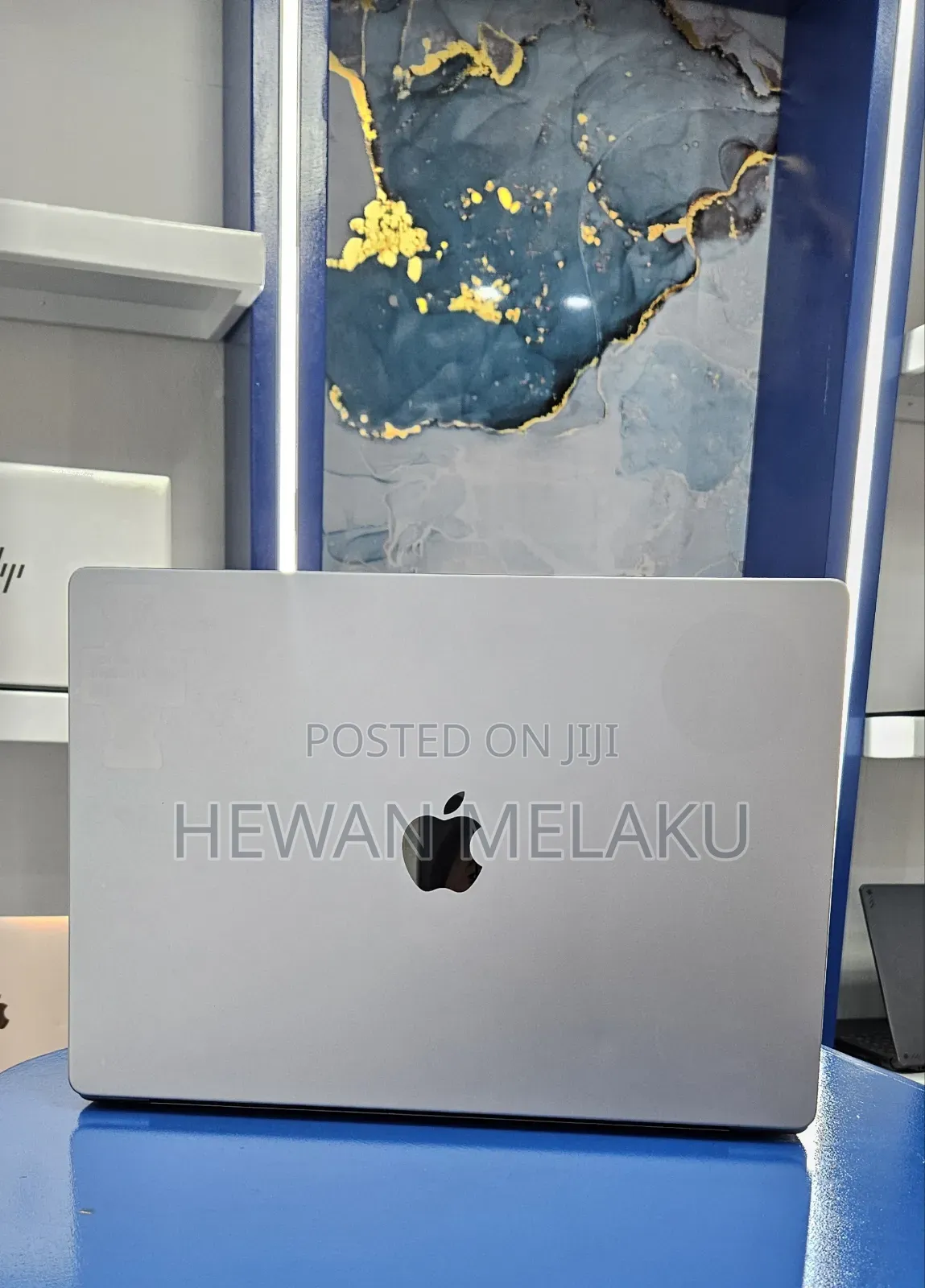 New Laptop Apple MacBook Pro 2021 M1 32GB Apple M1 Pro SSD 512GB