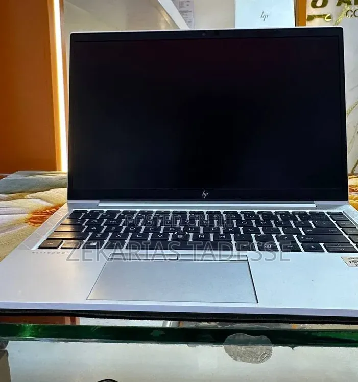New Laptop HP EliteBook 840 G7 16GB Intel Core i7 SSD 512GB