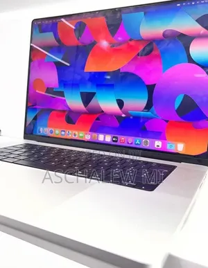 New Laptop Apple MacBook Pro 2021 M1 16GB Apple M1 Pro SSD 1T