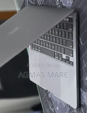 New Laptop Apple MacBook Pro 2021 M1 16GB Apple M1 SSD 256GB