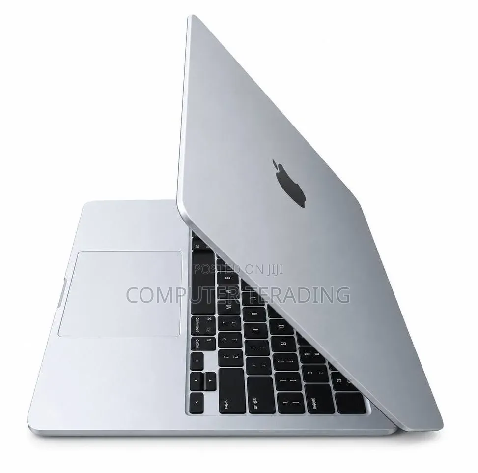 New Laptop Apple MacBook 16GB Apple M4 SSD 512GB