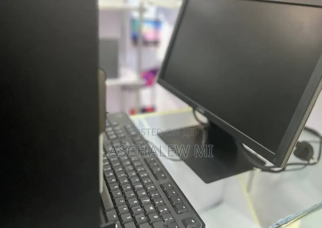 New Desktop Computer Dell OptiPlex 3060 8GB Intel Core i5 HDD 1T