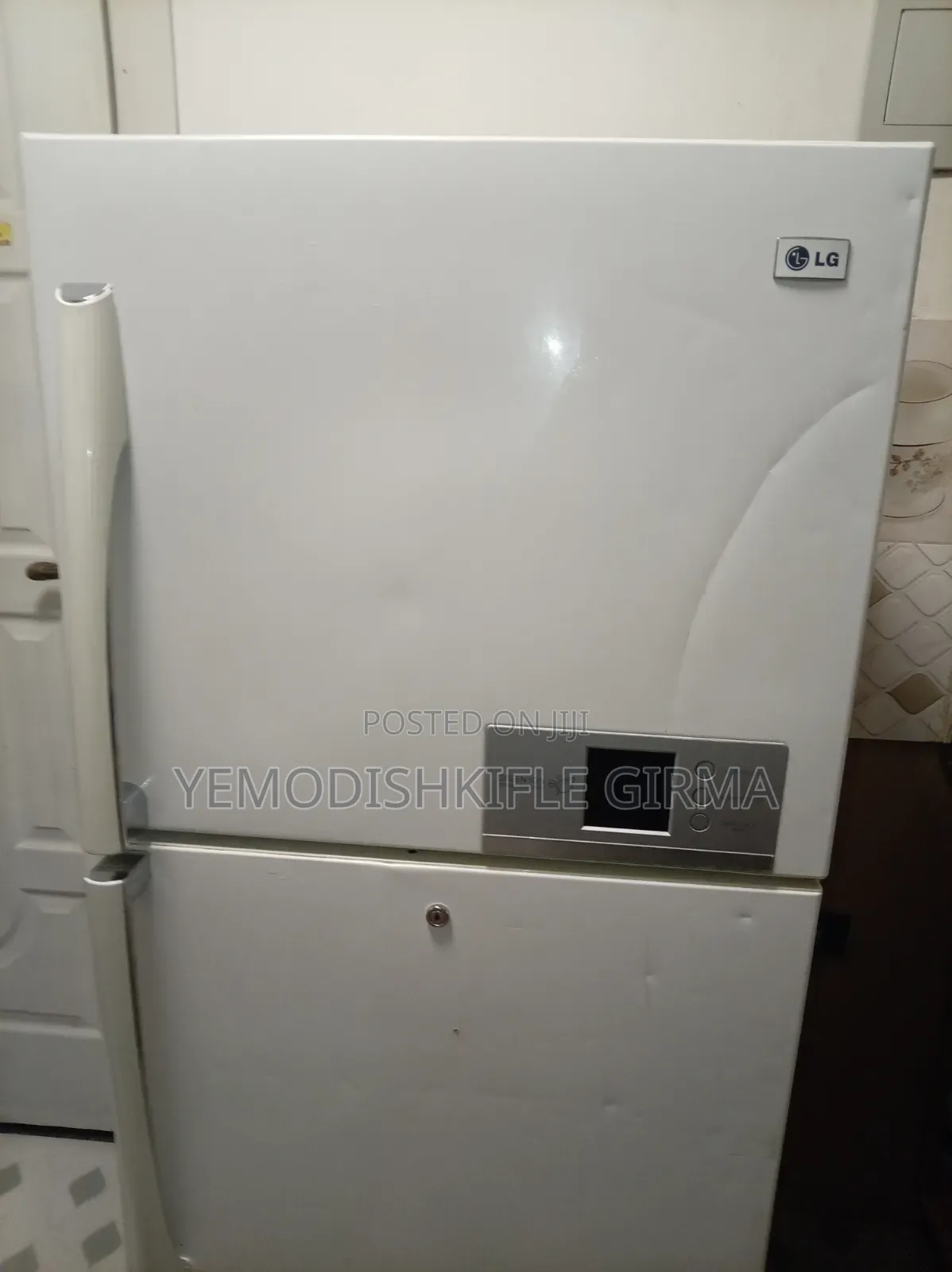 LG Fridge Used Fridge Urgent Sale