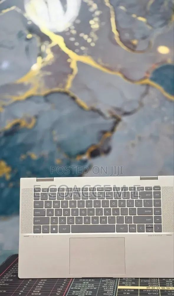 New Laptop HP Envy 15t 16GB Intel Core i7 SSD 1T