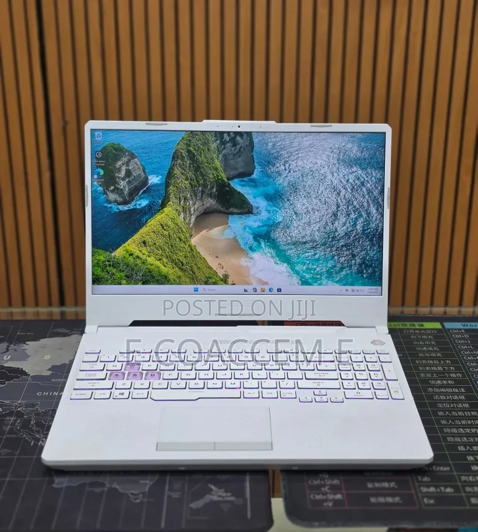 New Laptop Asus TUF Dash F15 32GB AMD Ryzen 7 SSD 1T