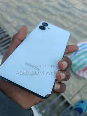 Samsung Galaxy A06 64 GB White