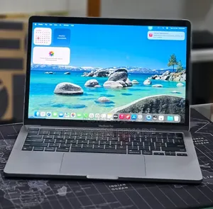 New Laptop Apple MacBook Pro 2021 M1 16GB Apple M1 Pro SSD 256GB