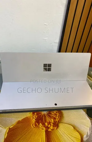 New Laptop Microsoft Surface Pro 7 16GB Intel Core i7 SSD 512GB