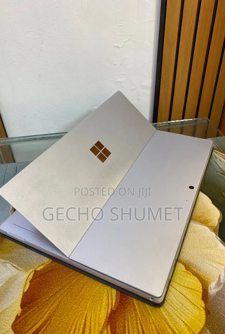 New Laptop Microsoft Surface Pro 7 16GB Intel Core i7 SSD 512GB