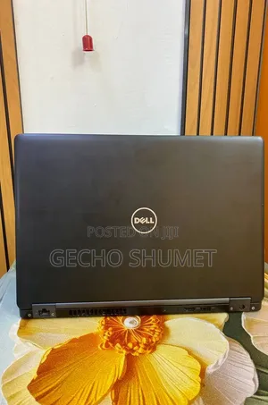 New Laptop Dell Latitude 14 5480 8GB Intel Core i5 HDD 500GB