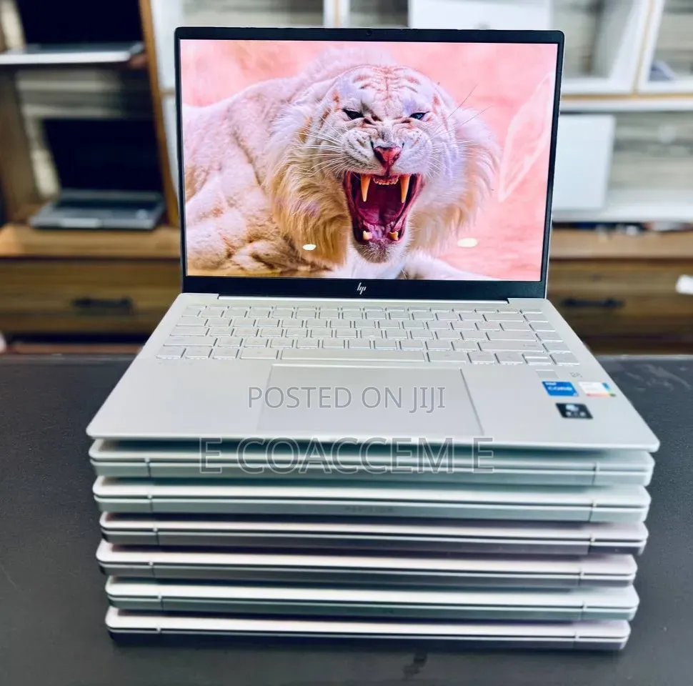 New Laptop HP 14-dq1025cl 16GB Intel Core i5 SSD 1T