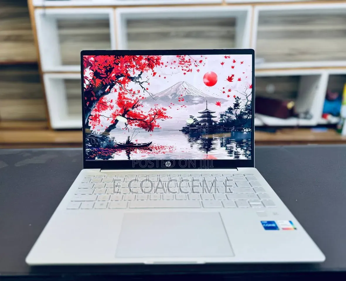 New Laptop HP 14-dq1025cl 16GB Intel Core i7 SSD 512GB