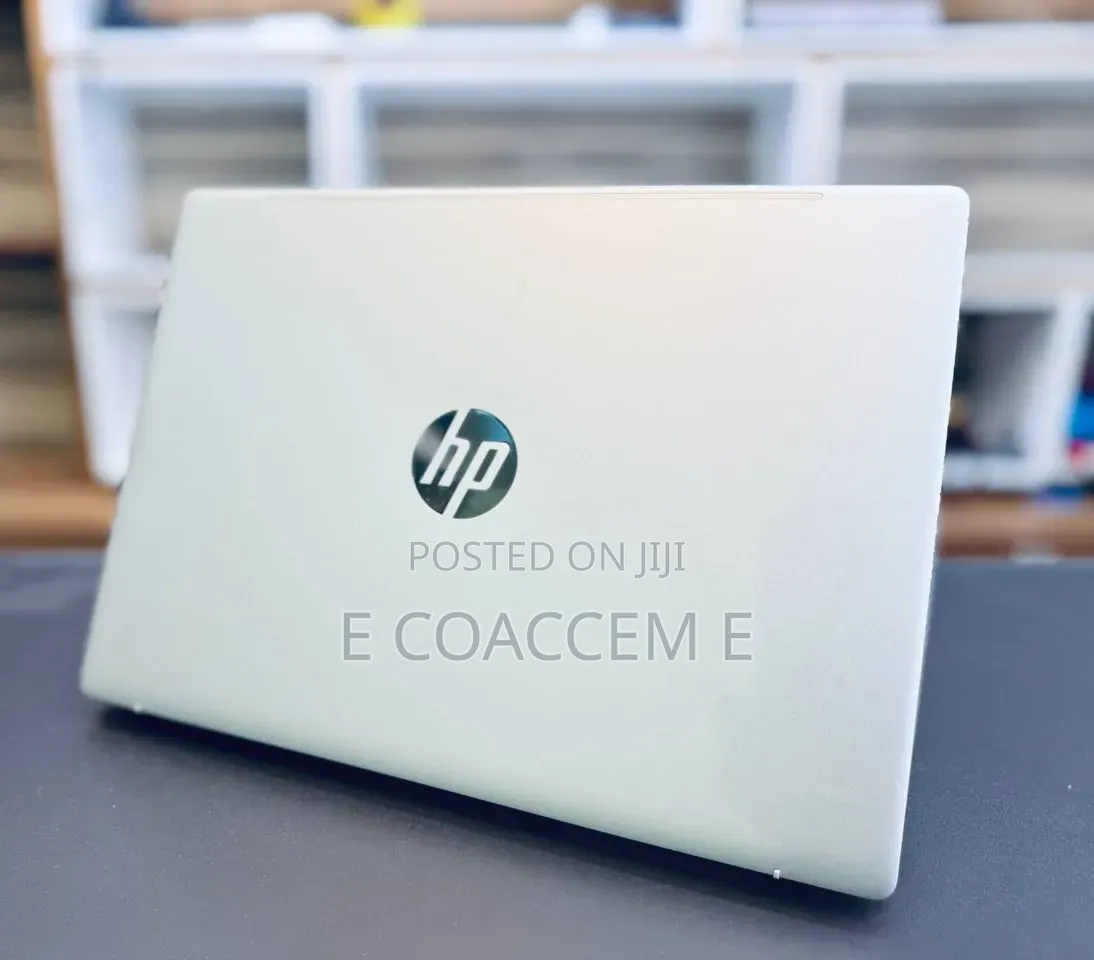 New Laptop HP 14-dq1025cl 16GB Intel Core i7 SSD 512GB
