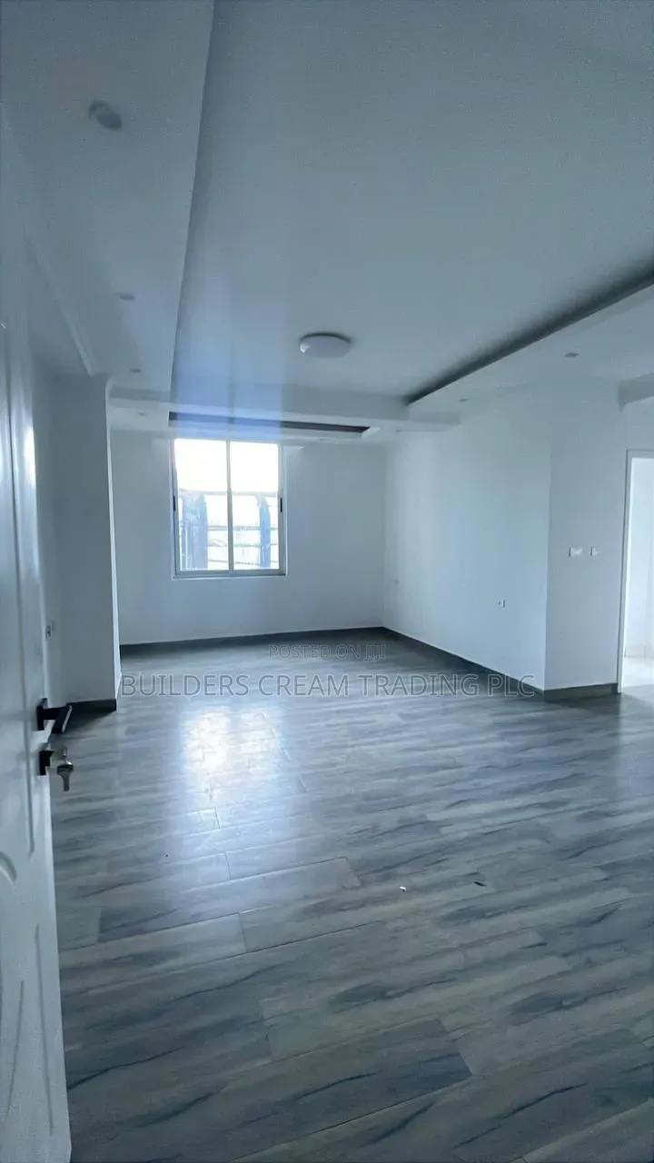 3bdrm Apartment in Kirkos for sale