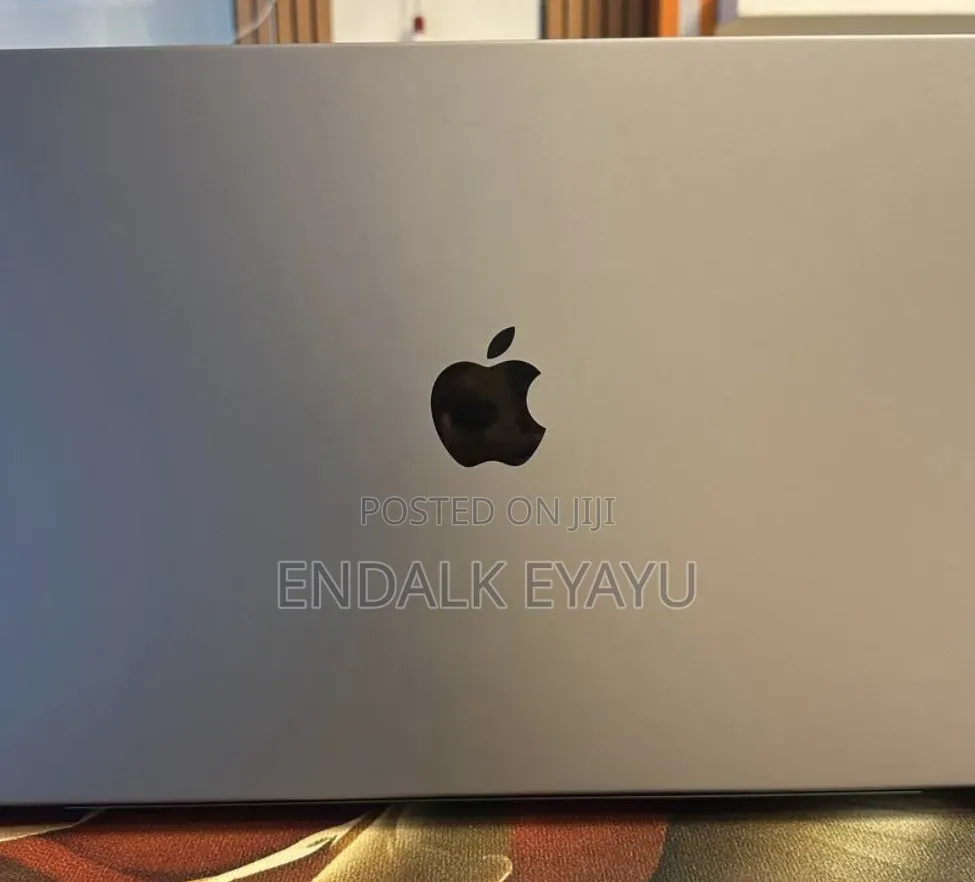 New Laptop Apple MacBook Pro 2021 M1 Max 32GB Apple M1 Max SSD 1T
