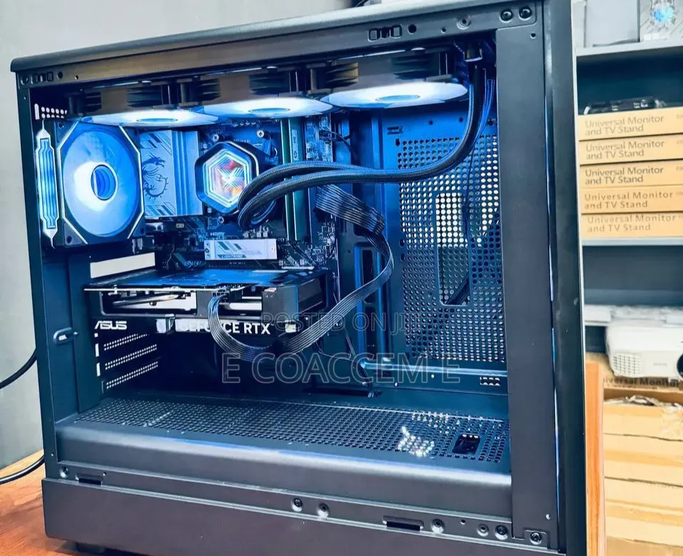 New Desktop Computer Asus TUF Gaming FX10CP 32GB AMD Ryzen 7 SSD 1T