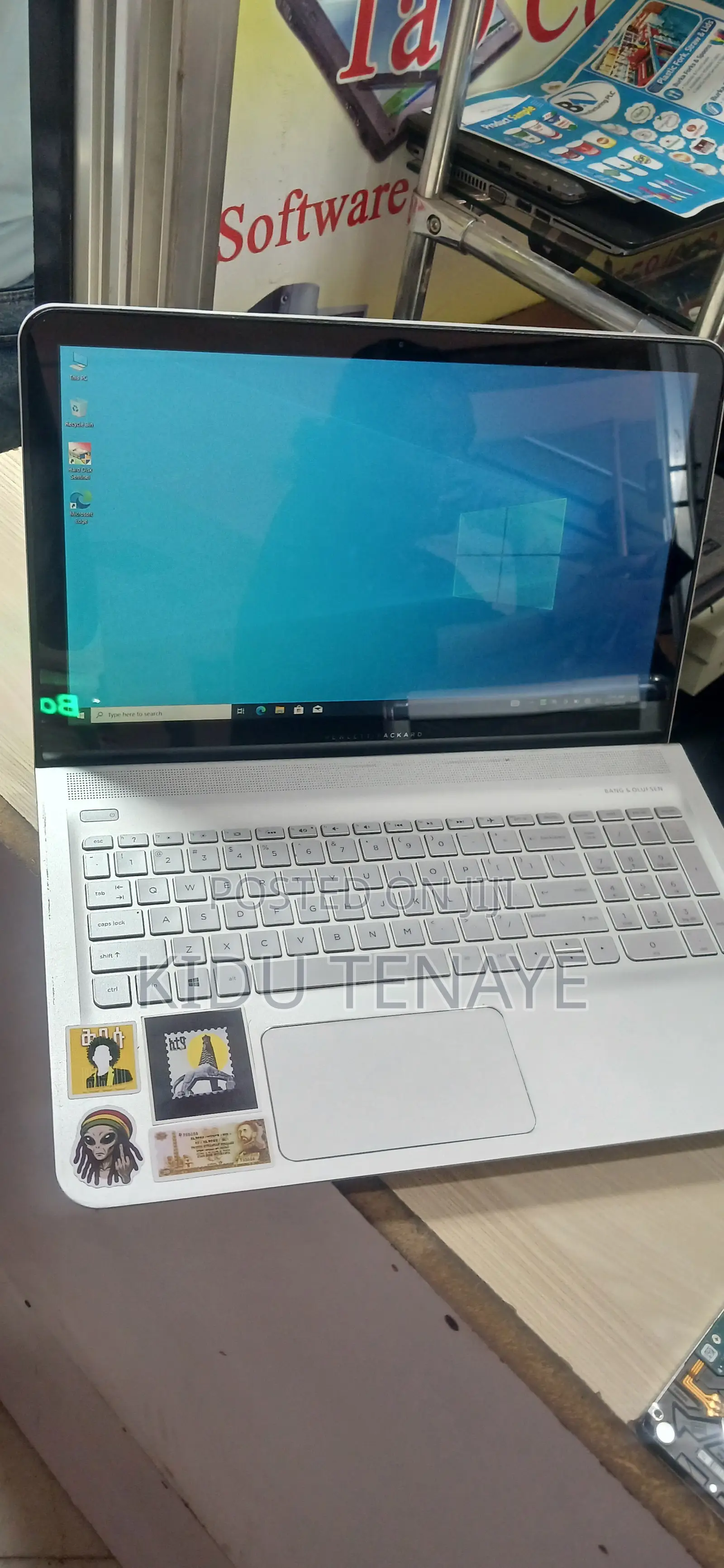 Laptop HP Envy x360 8GB Intel Core i7 SSHD (Hybrid) 512GB