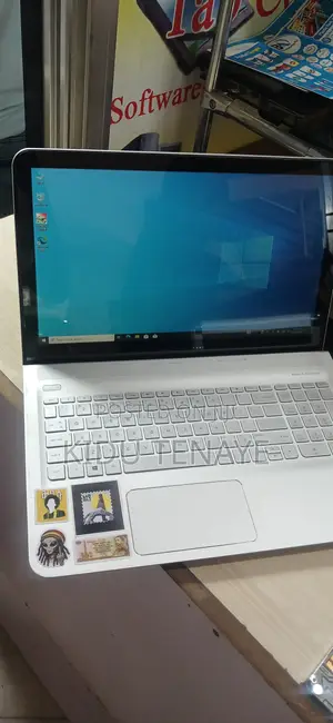 Laptop HP Envy x360 8GB Intel Core i7 SSHD (Hybrid) 512GB