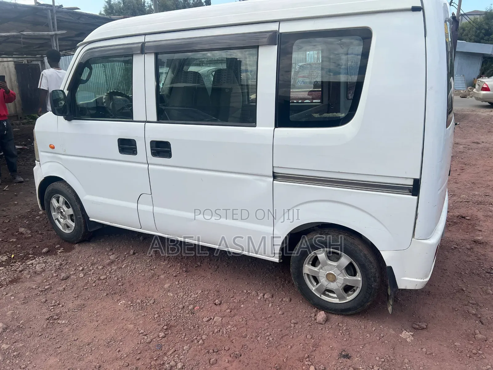 Suzuki Every Wagon 2012 White