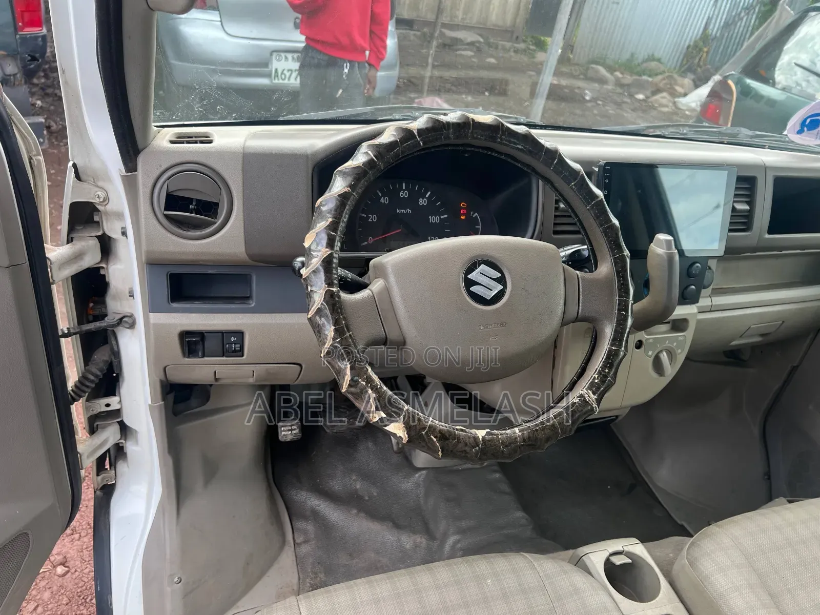 Suzuki Every Wagon 2012 White