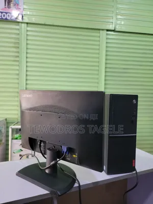 Desktop Computer Lenovo V530 2GB Intel Core i3 HDD 500GB