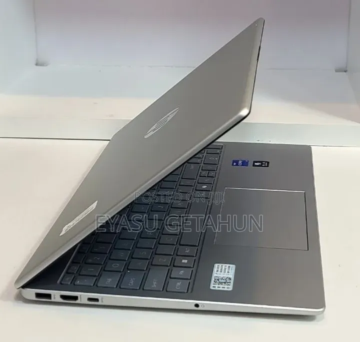 New Laptop HP EliteBook 850 G8 16GB Intel Core i7 SSD 512GB