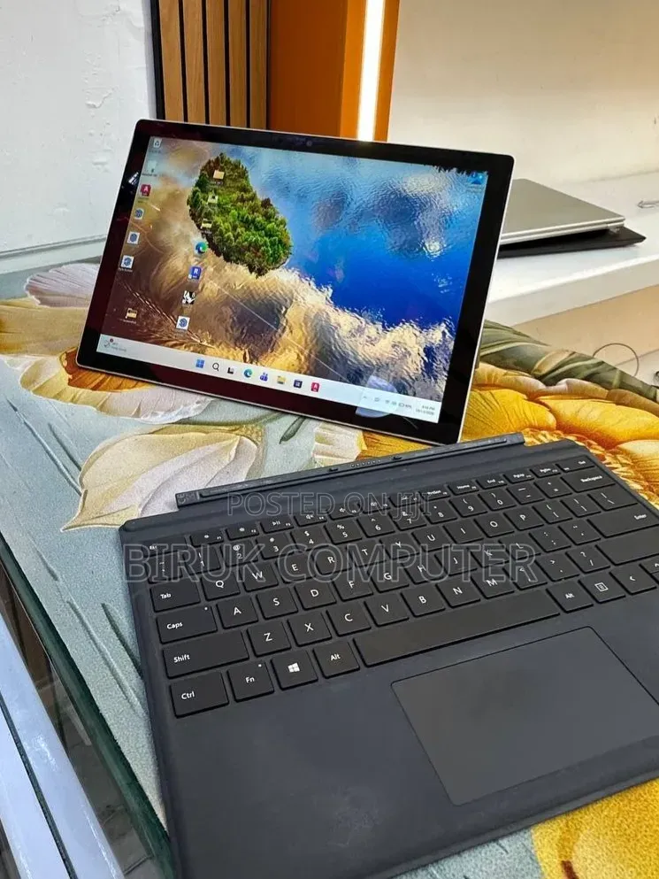 New Laptop Microsoft Surface Pro 7 16GB Intel Core i7 SSD 512GB
