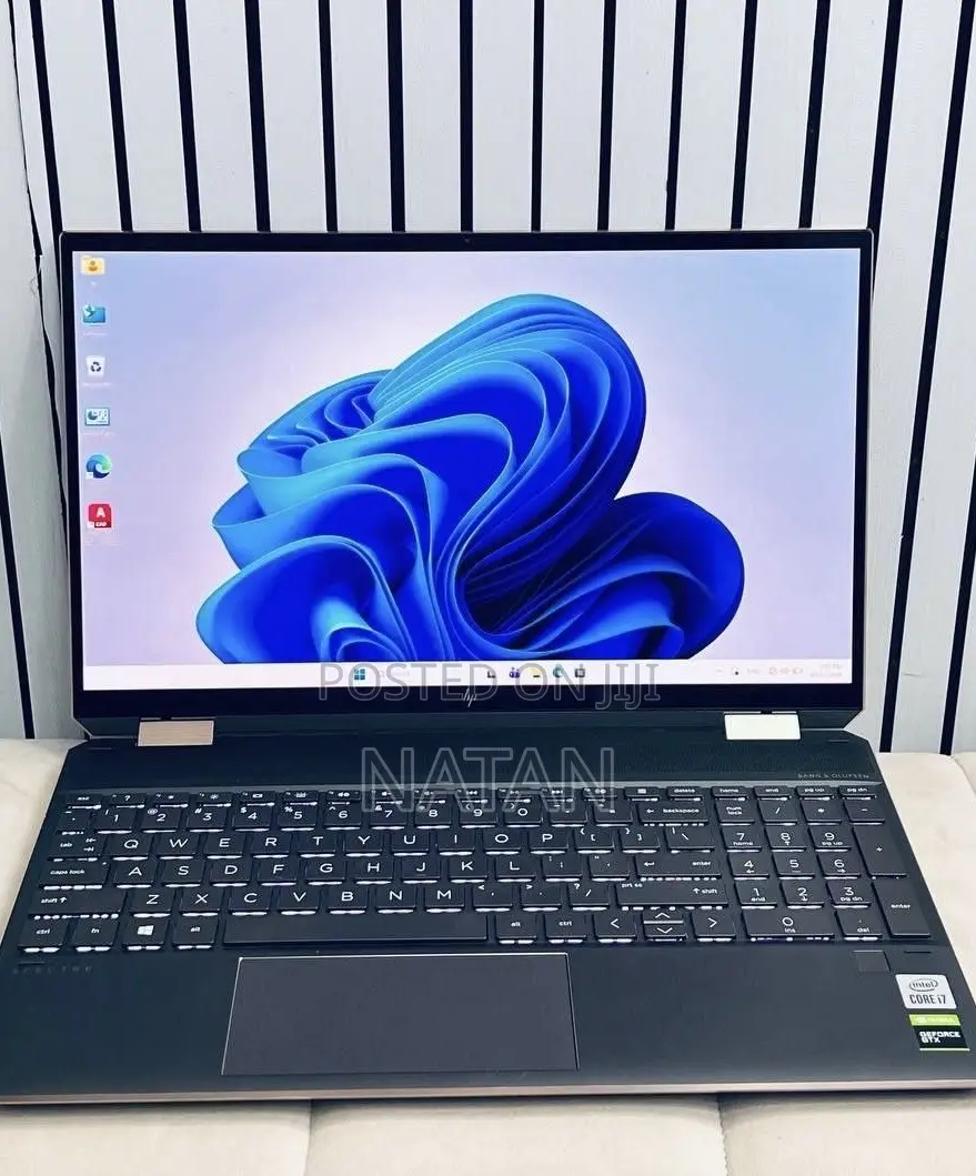 New Laptop HP Spectre X360 15 16GB Intel Core i7 SSD 512GB