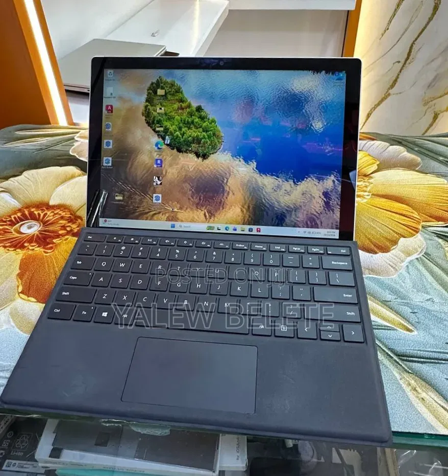 New Laptop Microsoft Surface Pro 7 16GB Intel Core i7 SSD 512GB